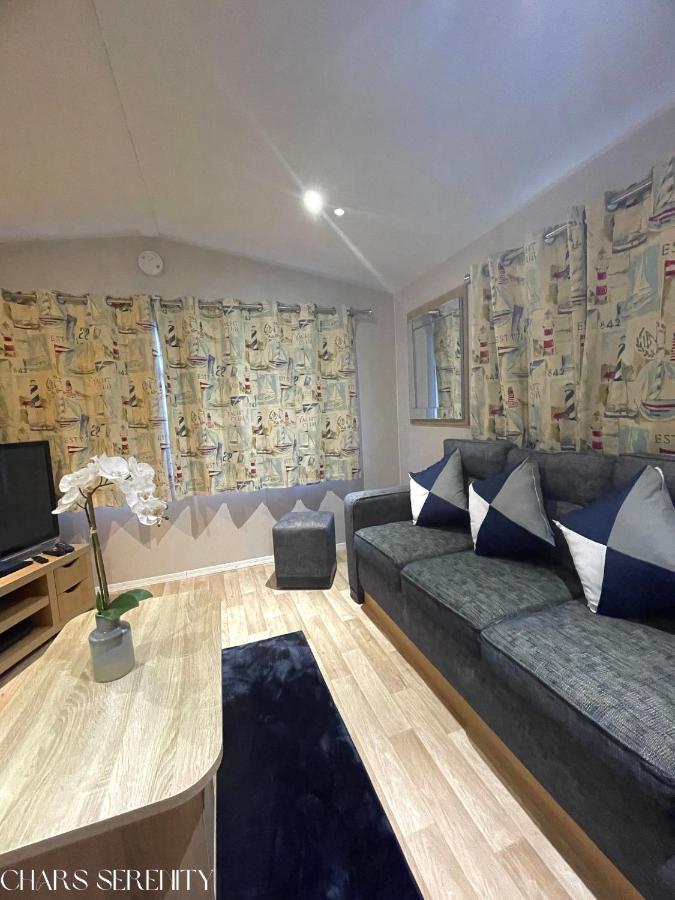 Lovely Holiday Home At Lyons Caravan Park! 普利斯坦丁 外观 照片